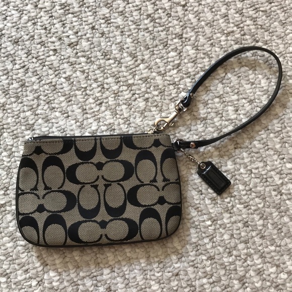 Coach Handbags - Coach Wristlets Coach Handbags - Coach Wristlets